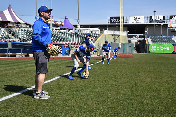 14 Strom Chasers 2_RHP_0029