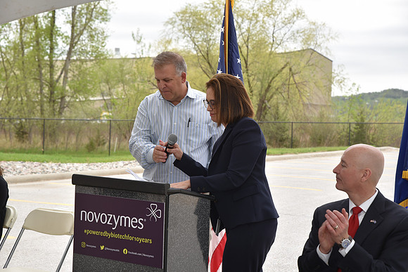 Novozymes_10year_RHP_0109