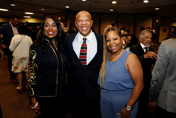 Mayor Ewing_Inauguration_2025 06 09-161_RHP