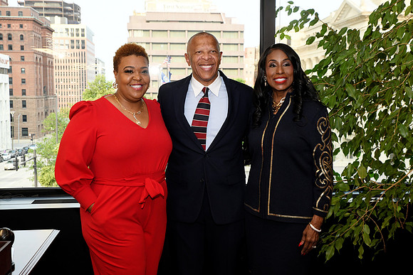 Mayor Ewing_Inauguration_2025 06 09-16_RHP