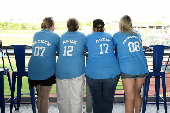 LeagueOfHerOwn_2026-2026 06 09-24_RHP