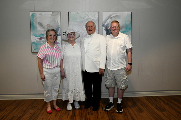 Suttle 60th (1)_2026 06 06-18_RHP
