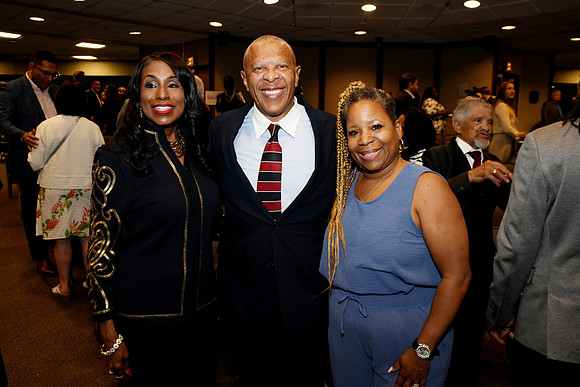 Mayor Ewing_Inauguration_2025 06 09-162_RHP