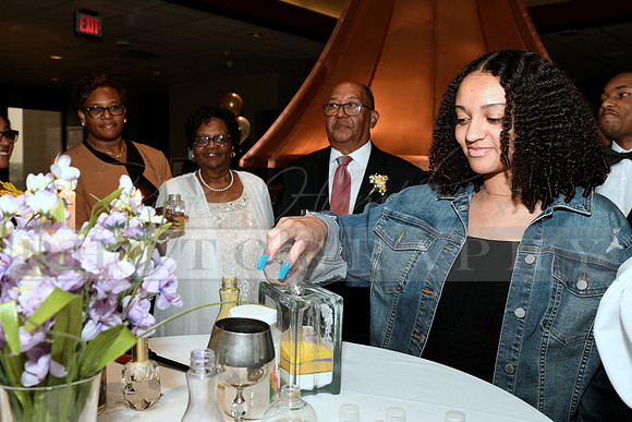 Willis_50th_20230513-220-RHP