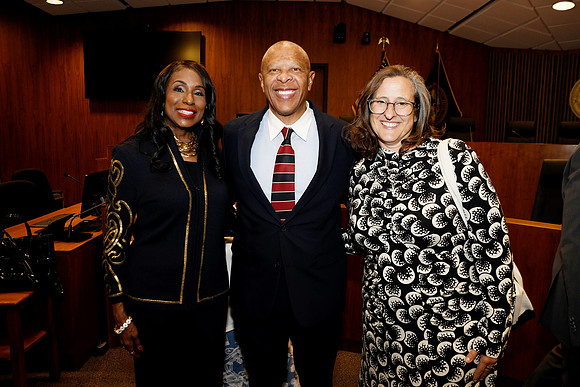 Mayor Ewing_Inauguration_2025 06 09-191_RHP