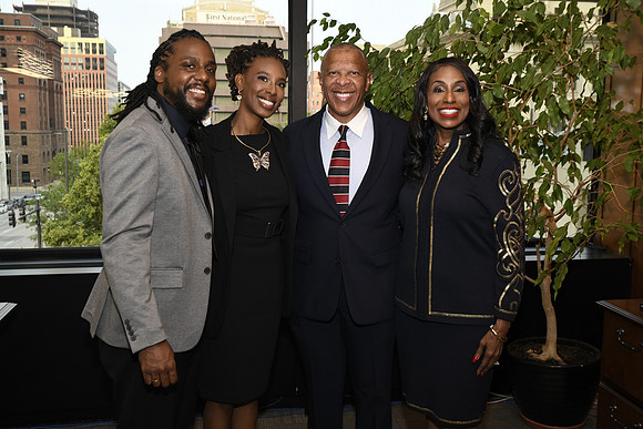 Mayor Ewing_Inauguration_2025 06 09-91_RHP