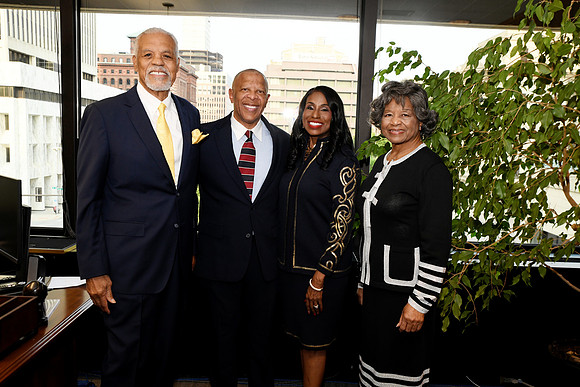 Mayor Ewing_Inauguration_2025 06 09-43_RHP