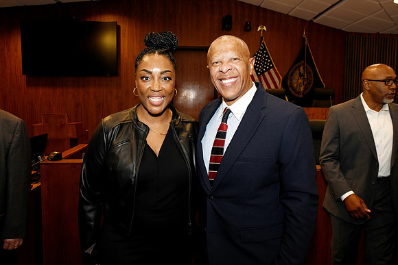 Mayor Ewing_Inauguration_2025 06 09-188_RHP