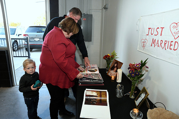 40th__ToddandSusie_2023 10 09-029_RHP