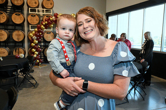 40th__ToddandSusie_2023 10 09-038_RHP