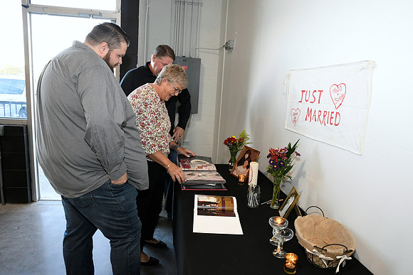 40th__ToddandSusie_2023 10 09-039_RHP