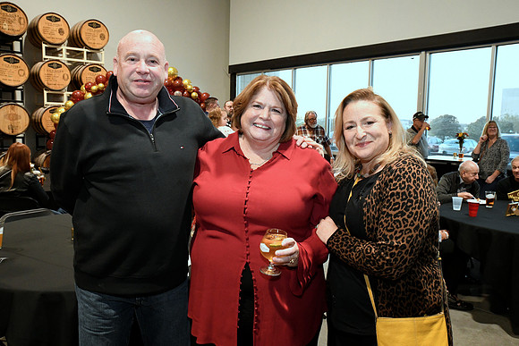 40th__ToddandSusie_2023 10 09-173_RHP