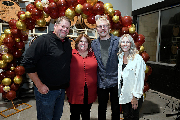 40th__ToddandSusie_2023 10 09-246_RHP