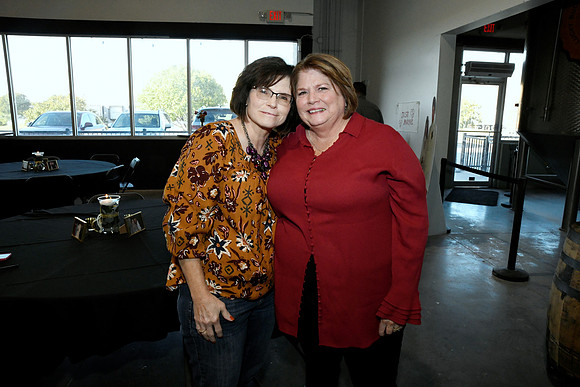 40th__ToddandSusie_2023 10 15-004_RHP