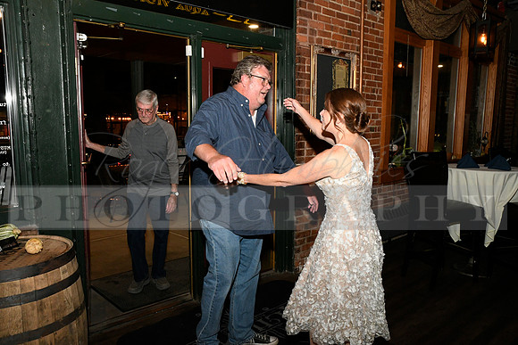 AmyandEric_2023 10 21-050_RHP