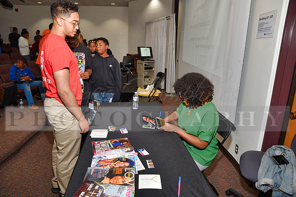 EconYouthSummit2018_RHP-007