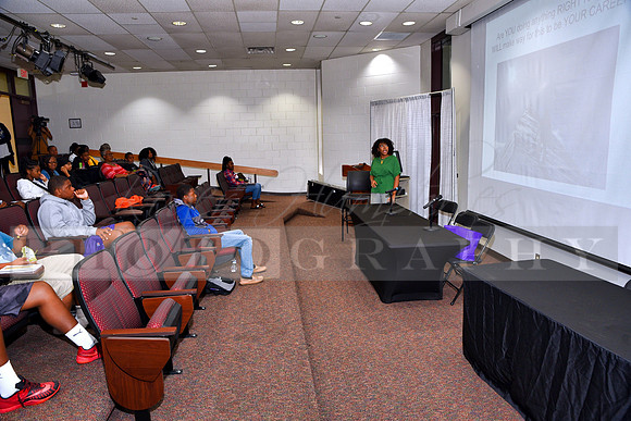 EconYouthSummit2018_RHP-033