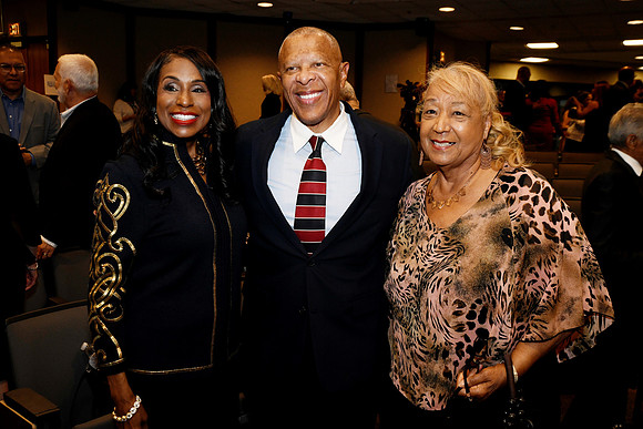 Mayor Ewing_Inauguration_2025 06 09-170_RHP