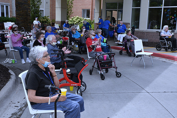 RHP_0414_MM-NC