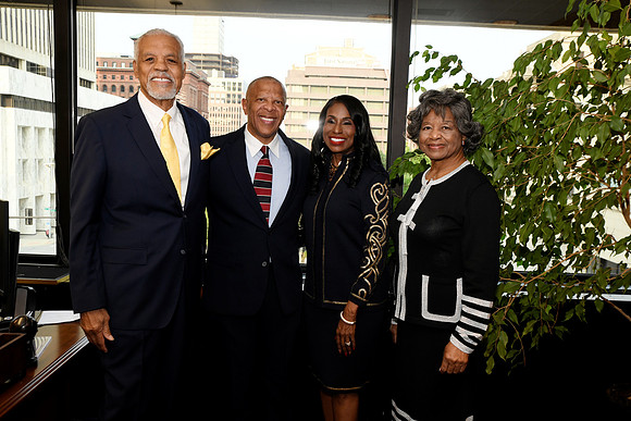 Mayor Ewing_Inauguration_2025 06 09-42_RHP
