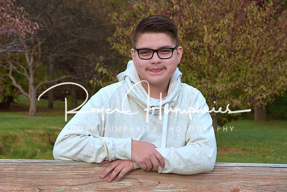 Senior_RHP_0023_crop