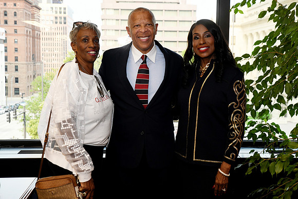 Mayor Ewing_Inauguration_2025 06 09-23_RHP
