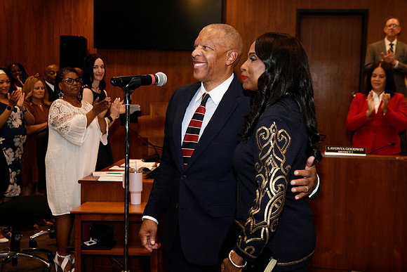 Mayor Ewing_Inauguration_2025 06 09-126_RHP