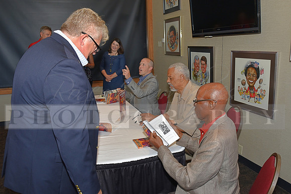 OPC_24GloryBook_RHP_1375