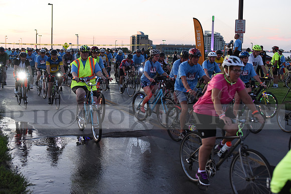 Riders_2019_Owl_Ride2_RHP_DSC_0282