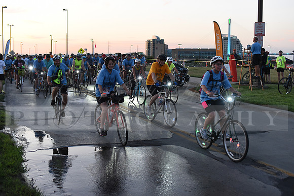 Riders_2019_Owl_Ride2_RHP_DSC_0318