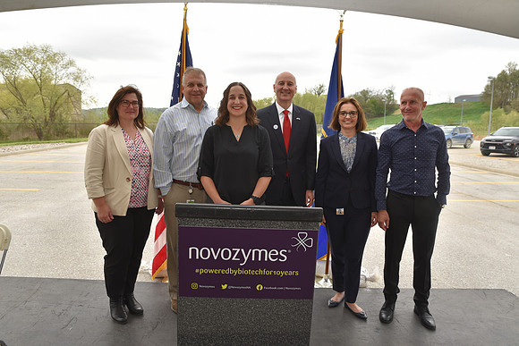 Novozymes_10year_RHP_0129