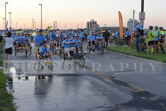 Riders_2019_Owl_Ride2_RHP_DSC_0217