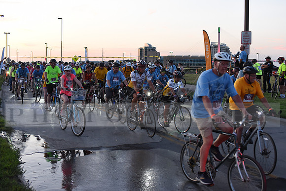 Riders_2019_Owl_Ride2_RHP_DSC_0264