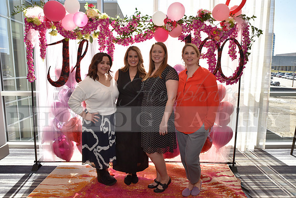 JLO100th_RHP_197