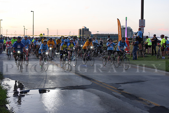 Riders_2019_Owl_Ride2_RHP_DSC_0258