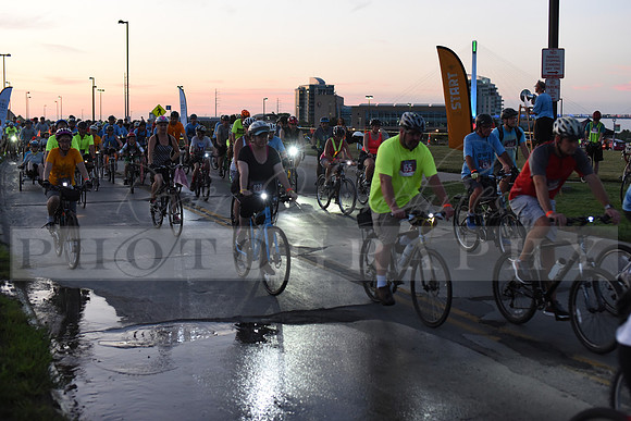 Riders_2019_Owl_Ride2_RHP_DSC_0379