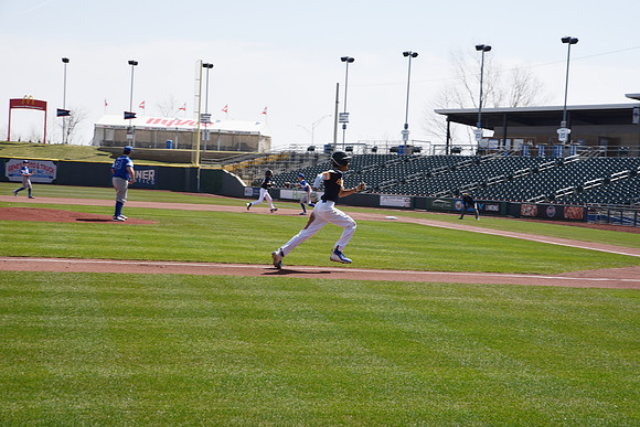 14 Strom Chasers 2_RHP_0397