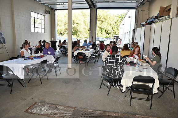 ISC.World.Bash_RHP_0111
