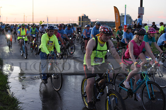 Riders_2019_Owl_Ride2_RHP_DSC_0281