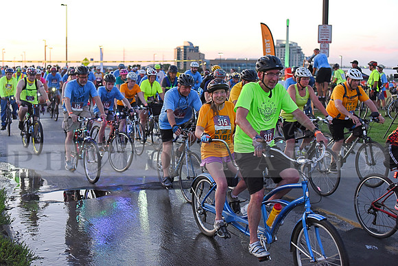 Riders_2019_Owl_Ride2_RHP_DSC_0270