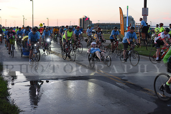 Riders_2019_Owl_Ride2_RHP_DSC_0320