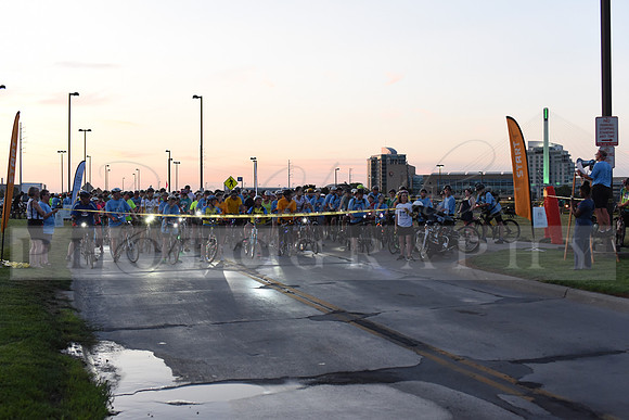 Riders_2019_Owl_Ride2_RHP_DSC_0254