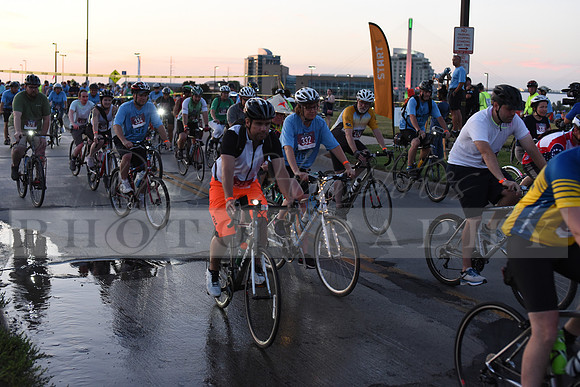 Riders_2019_Owl_Ride2_RHP_DSC_0293