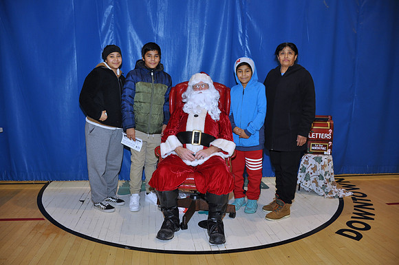 YMCA_Holiday Lights_DSC_0030
