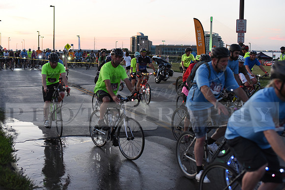 Riders_2019_Owl_Ride2_RHP_DSC_0350