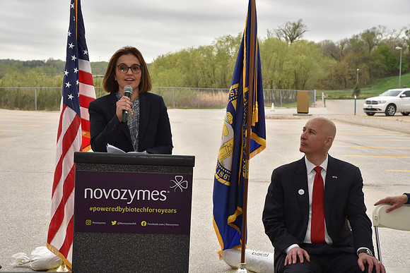 Novozymes_10year_RHP_0115