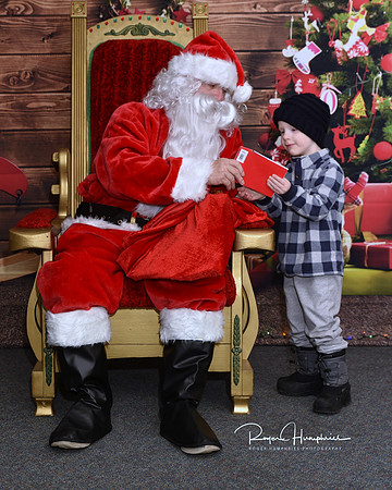 Santa_VillageGreen_2019_DSC_0694