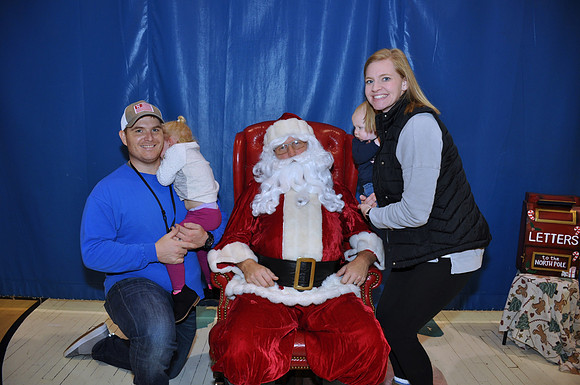 YMCA_Holiday Lights_DSC_0011