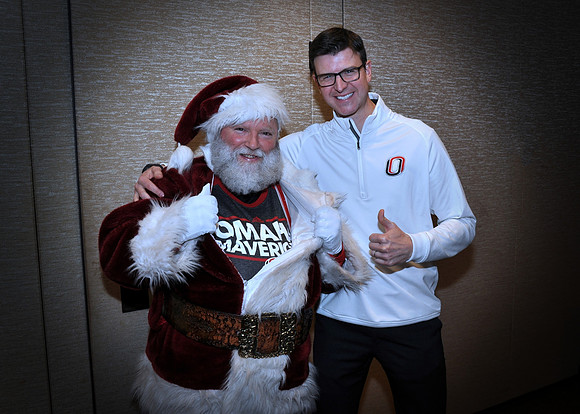Coach_Merry Xmass