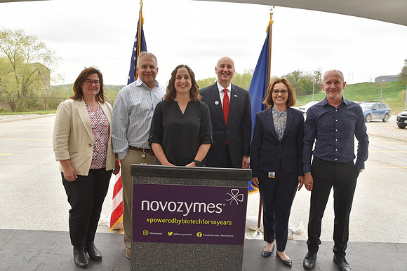 Novozymes_10year_RHP_0128